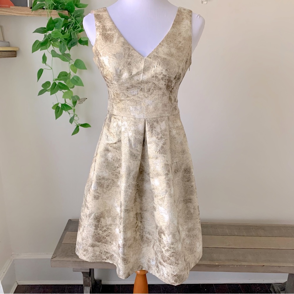 Champagne gold metallic fit & flare v neck Cocktail Dress. - Picture 2 of 7